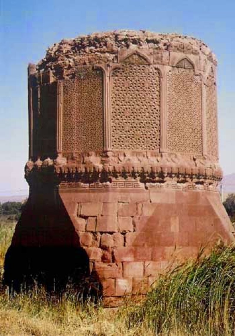 Gulustan Tomb